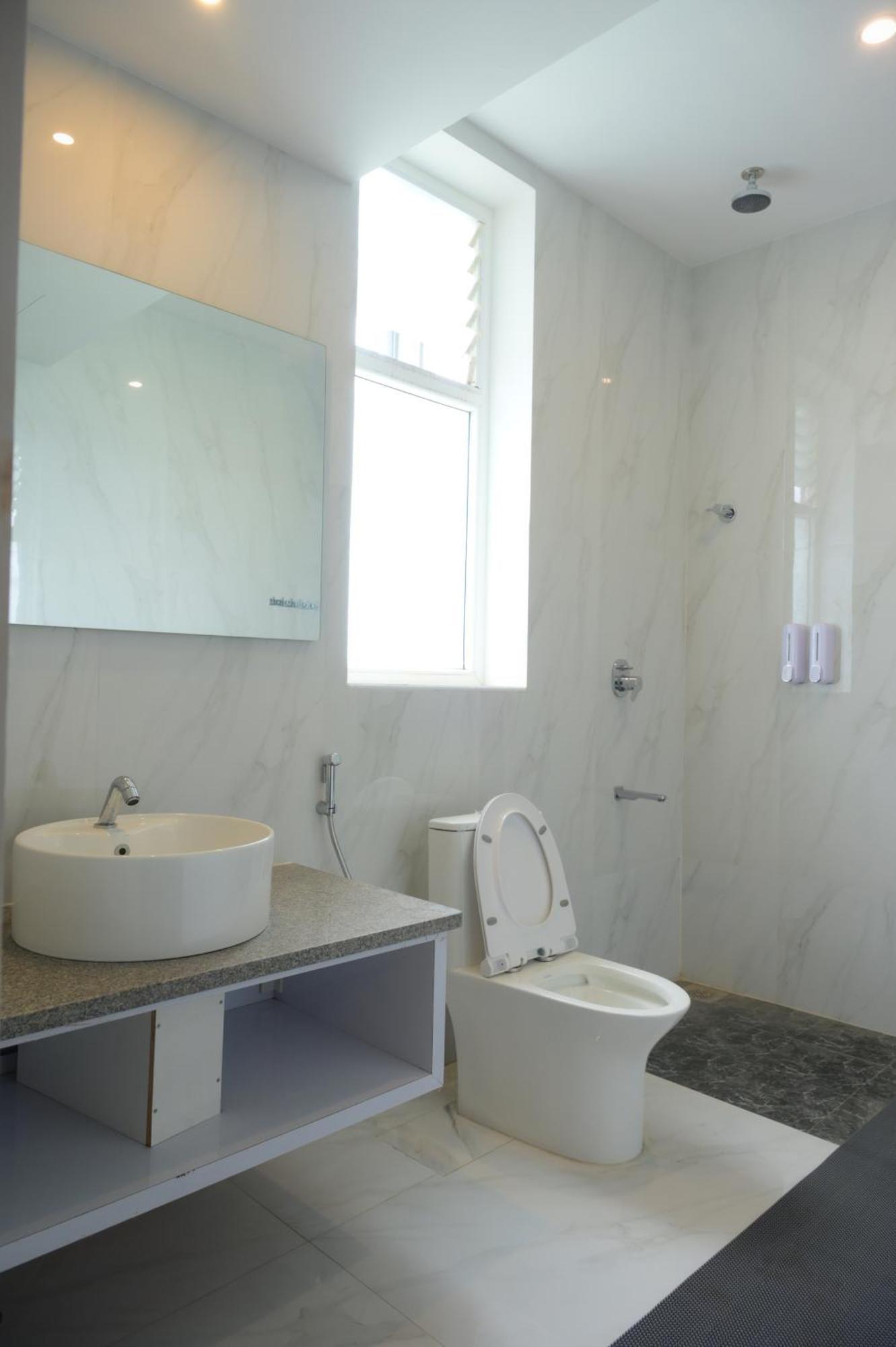 La Grande Suite Карайкал Екстериор снимка