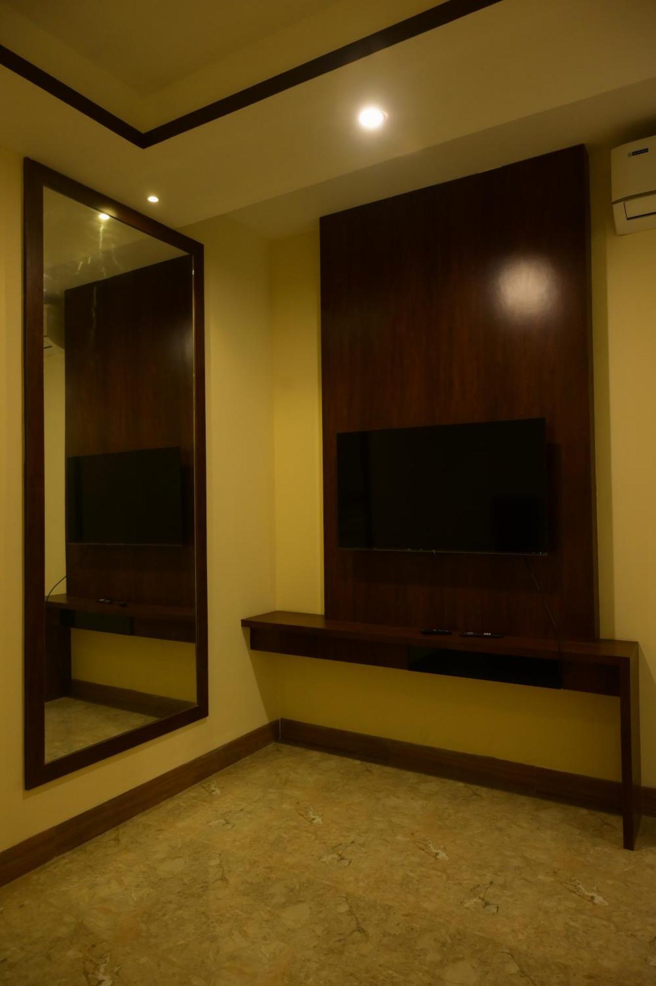 La Grande Suite Карайкал Екстериор снимка