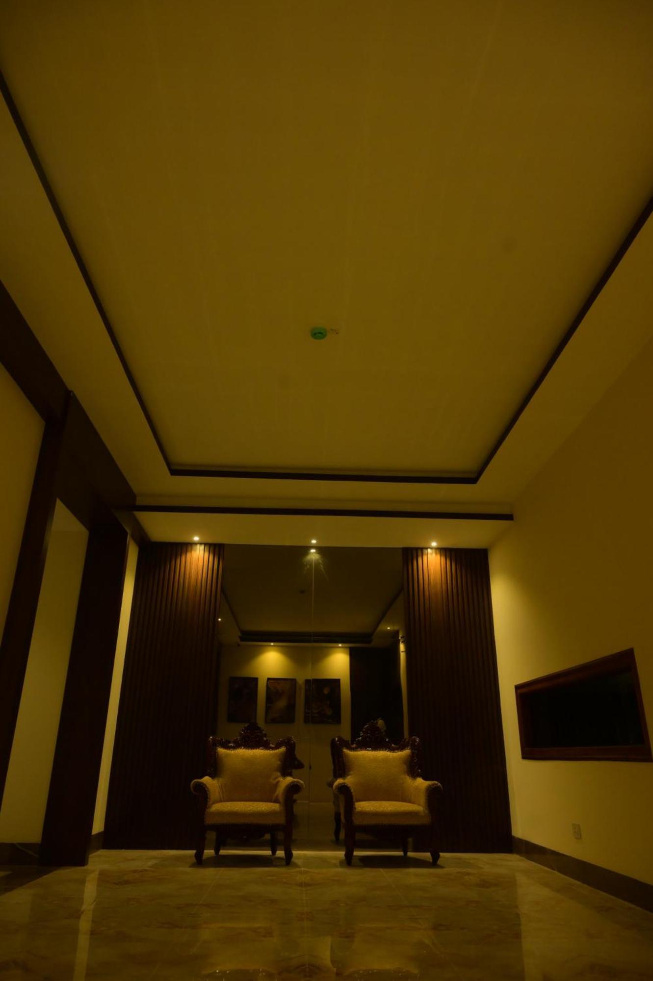 La Grande Suite Карайкал Екстериор снимка